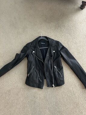 Madewell Black Leather Jacket. genuine 100% leather